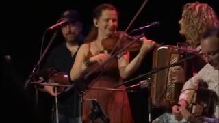 Cara  Irish Folk  Herten Glashaus 26072019 [upl. by Frymire163]