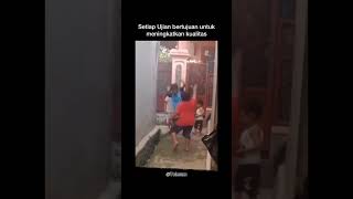 Renungi kang  Malah ketawa videolucu vidiopendek memes vidioshort [upl. by Bindman]