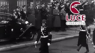 Sfilata militare hitleriana davanti al Fuhrer [upl. by Herv]