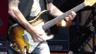 Pearl Jam  Even Flow Solo and outro only  Mike McCready  Berlin Wuhlheide 2014 [upl. by Frye94]