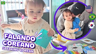 Lia 17 meses Começou a Falar Coreano Trilingue em Ação 🇰🇷🇧🇷🇺🇸 [upl. by Hsetih726]