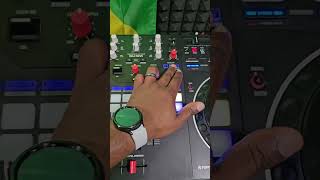 Serato DJ pro 320 beta FX [upl. by Nospmas986]