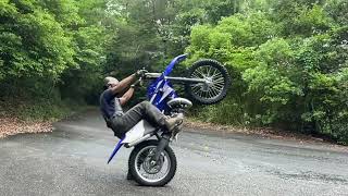 YAMAHA YZ125 WHEELIE [upl. by Ahsiugal]