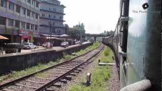 Kerala Sampark Kranti Express Departing Calicut [upl. by Smallman]