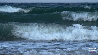 UAE VAE Fujairah Al Aqah Beach haushohe Wellen Big Wave Hochwasser Flut Sturmflut [upl. by Fiedler]