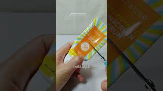 Sunscreen azarine hydramax Csunscreensunscreenazarineshortvideoskincareskincareroutine [upl. by Rivard]