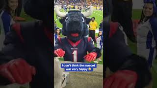 Houston Texans Mascot’s Reaction to “Go Cowboys” Is Priceless 😭 [upl. by Checani]