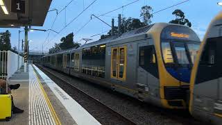 H46 and H6 arrive and depart Tuggerah 4K60 [upl. by Lopez]