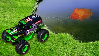 MONSTER TRUCK CATCHES COLORFUL FISH [upl. by Yeh380]