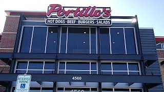 Portillos Dallas Texas Review  Italian Beef and Famous Hot Dogs [upl. by Hassett]