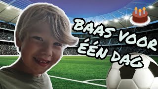 BAAS VOOR 1 DAG MEGA GROTE SPEELTUIN  taart als ontbijt  voetbalmatch  familyfun [upl. by Kara]