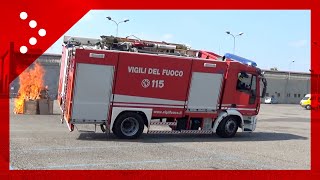 Melegnano si ribalta autobotte dei vigili del fuoco il video dellincidente [upl. by Arabrab471]