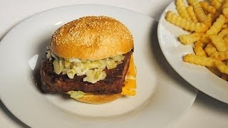 Rosins Restaurants  Rosins Rezept Bavarian LeberkäsBurger  kabel eins [upl. by Nanon]