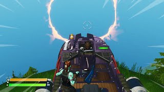 TRAVERSER PLUSIEURS CERCLES ENFLAMMES A BORD DUN CANOT MOTORISE SUR FORTNITE [upl. by Akienahs]