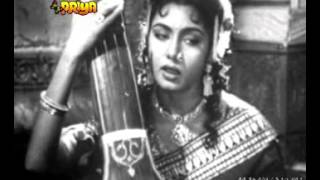 KAR GAYA RE  KAR GAYA MUJH PE JAADU LATA ASHA SHAILENDRA SHANKER JAIKISHAN  BASANT BAHAR 1956 [upl. by Esirehs442]