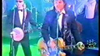 Levellers Just the one Top of the pops 1995 [upl. by Anehsat]