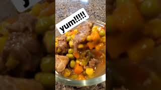 THE EASIEST BEEF STEW HOW TO MAKE THE BEST CLASSIC BEEF STEW CARTERS EAT [upl. by Kryska]