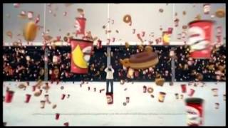 Tim Horton Publicité Déroule le rebord 2014 [upl. by Winthorpe]