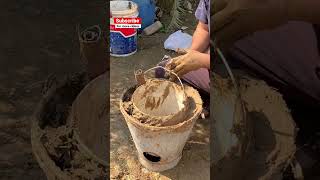 Diy metalwork youtubeshorts projecthomemadebalti Se anguthi Kais banaeMud Cooking Stove using [upl. by Marya]