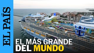 El barco más grande del mundo el Icon of the Seas realiza su primer viaje  EL PAÍS [upl. by Albin]