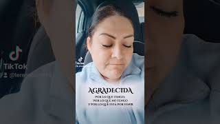 Mujer se agradecida con Dios [upl. by Attelrac]