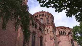 Direkt an der Mauer  Kirche St Thomas am Bethaniendamm Sehenswert Teil 2 [upl. by Itsyrc]