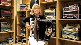 Accordeoniste Yvonne met Limex MPR4 [upl. by Kimber737]