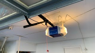 Testing Battery Backup on My Chamberlain B970 Garage door opener [upl. by Hernardo]