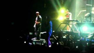 Linkin Park  Crawling Live in Birmingham with Guitarist from Crowd 91110 [upl. by Brennan866]