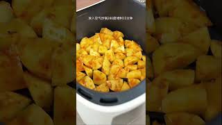 If you have an air fryer you HAVE to try these sausages and potatoes food airfryercooking [upl. by Schwerin]