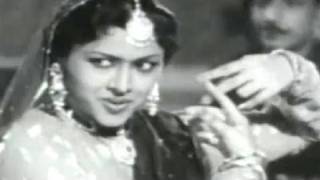 Laila Laila Pukaroon  Padmini Shamshad Begum Mr Sampat Song [upl. by Amye]