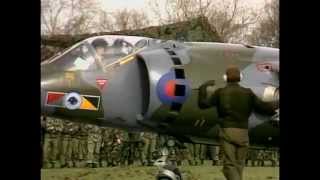 Avions de chasse  Le Harrier documentaire [upl. by Airitak383]