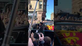 The queens coffin on the way to St Giles Cathedral in Edinburgh RIP👑  Scotland 12092022 [upl. by Eirrok]