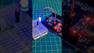 Project Arduino 1 LED Blink LED Berkedip arduinoproject [upl. by Odine156]