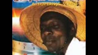 Zimbabwe Music  Pengaudzoke  quotMudiwa Uchandipondesaquot [upl. by Dodge511]