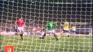 Final FA Cup 1976  Manchester United  Southampton [upl. by Ennasus]