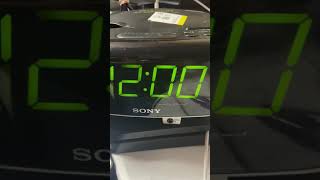 Sony Dream Machine AMFM CD Clock Radio [upl. by Aital]