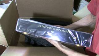 Electrompaniet ECD1 unboxing [upl. by Ardried]