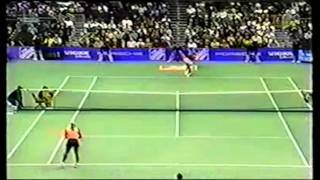 Serena Williams v Jennifer Capriati  2002 WTA Championships Semifinal [upl. by Bridie]