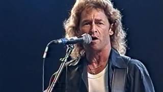 Wolfgang Ambros und Peter Maffay  Siehst Du die Sonne LIVE [upl. by Rehctelf]