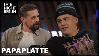 Klaas fragt Papaplatte antwortet Aurapunkte Cringe und mehr Talk Late Night Berlin [upl. by Dupuy11]