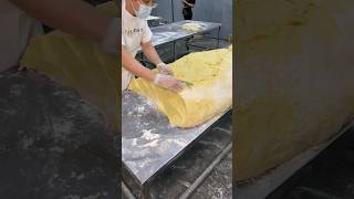 How the famous CARL’S DONUTS in Las Vegas makes their JELLY FILLED DONUTS [upl. by Kania]