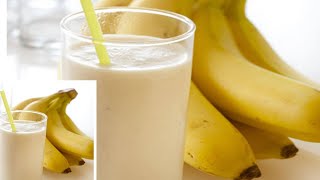 Banana Smoothie recipe  easy homemade banana smoothie  makis world [upl. by Avehstab146]