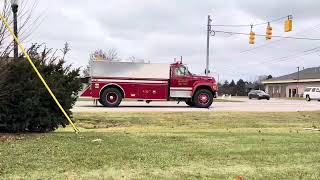 Fenton Twp Fire  Rescue 25 Responding on a Priority 1 Medical in Fenton Twp  081423 [upl. by Beattie]