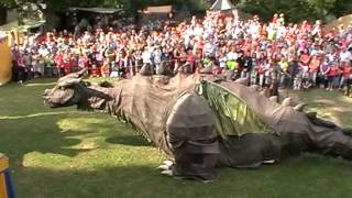 Der Drache Fangdorn auf Burg Hanstein August 2012 [upl. by Akila]