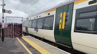 Class 387 slowly crawling out of Waterbeach station TFL [upl. by Joslyn729]