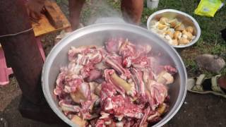 Mongolian traditional food Khorkhog Хорхог сайхан байна даа [upl. by Meingolda]