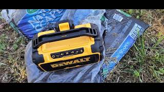 Tool review episode 7 DeWalt portable job radio Every task is better with music [upl. by Ennire402]