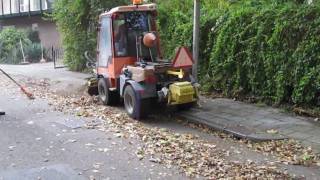 Vegen Blazen Zuigen Herfstbladeren en Groen in wijk Buytenwegh Zoetermeer [upl. by Enelcaj113]