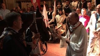 Horse receives blessing before Sienas annual street race [upl. by Towers]